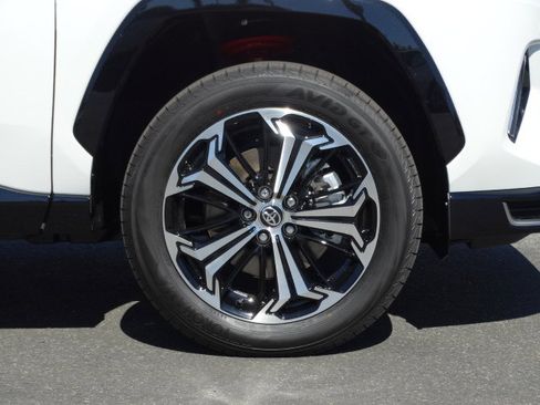 New 2025 Toyota RAV4 XSE image 4