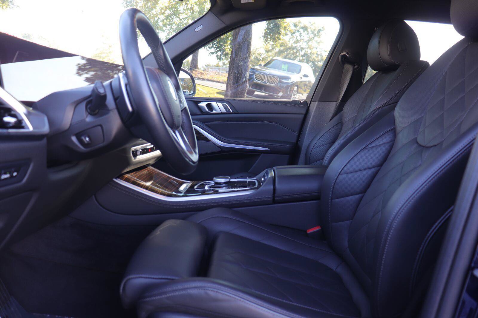 Used 2024 BMW X5 sDrive40i w/ Premium Package RWD image 10
