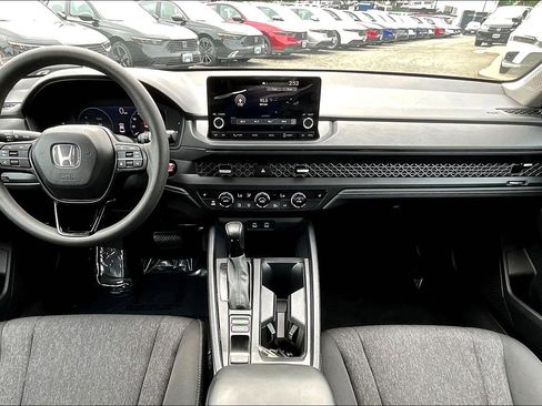 Certified 2023 Honda Accord EX image 15