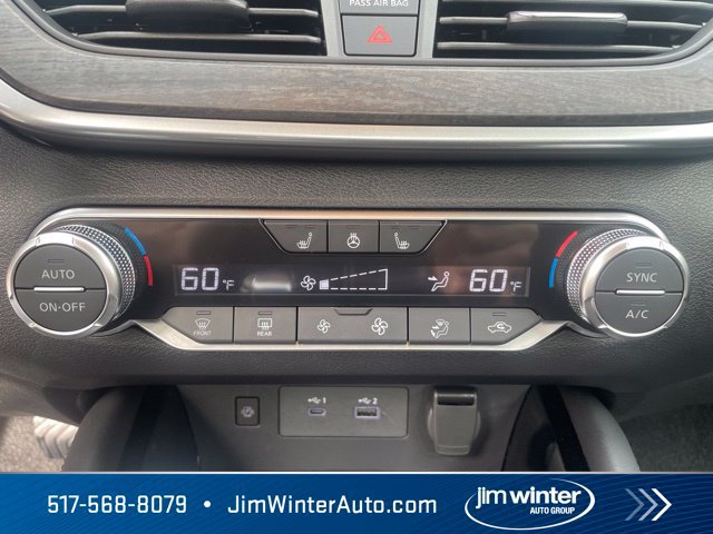 Used 2023 Nissan Altima 2.5 SL AWD/4WD image 30