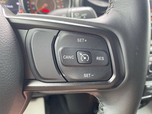 Used 2022 Jeep Wrangler Unlimited Sport AWD/4WD image 25