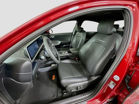 New 2025 Hyundai Ioniq 6 SEL image 16