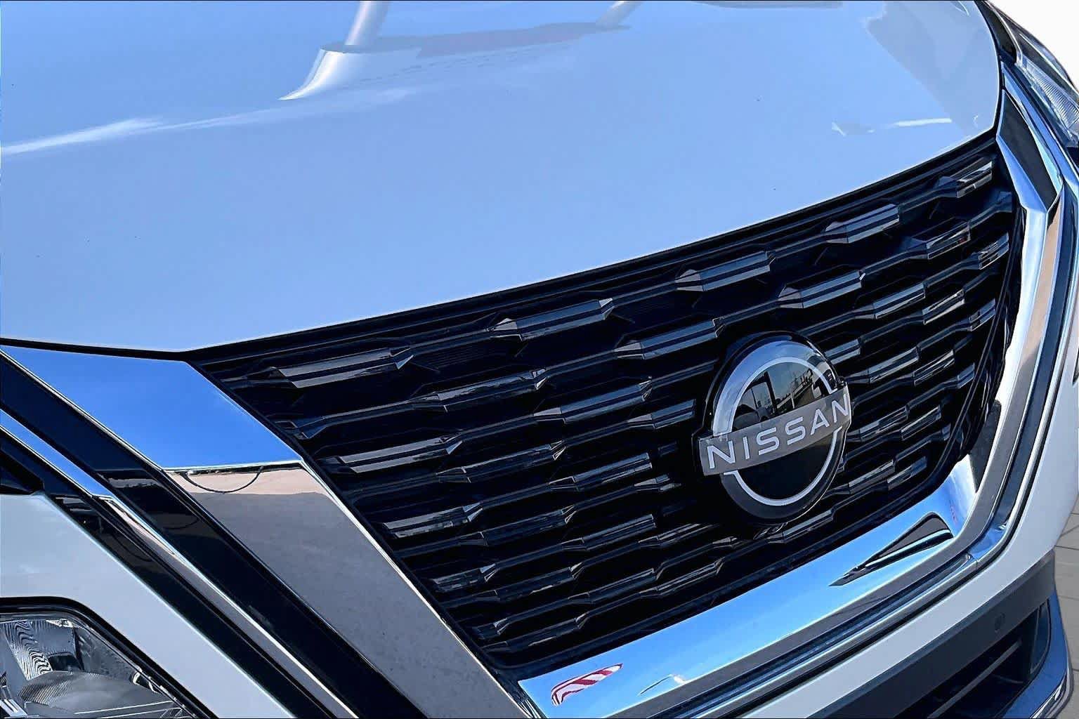 Used 2023 Nissan Rogue SL w/ SL Premium Package FWD image 29