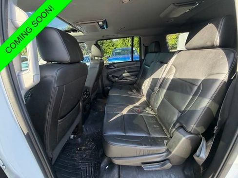 Used 2016 Chevrolet Suburban LT w/ Luxury Package AWD/4WD image 9