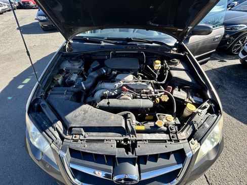 Used 2009 Subaru Outback 2.5i Limited image 26