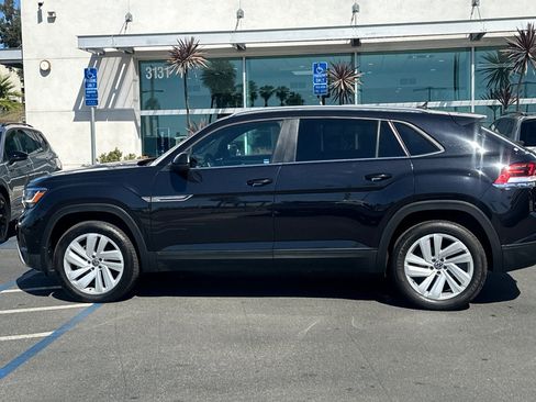 Used 2022 Volkswagen Atlas Cross Sport SE image 7