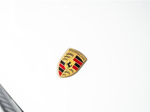 Certified 2026 Porsche Macan AWD/4WD image 13