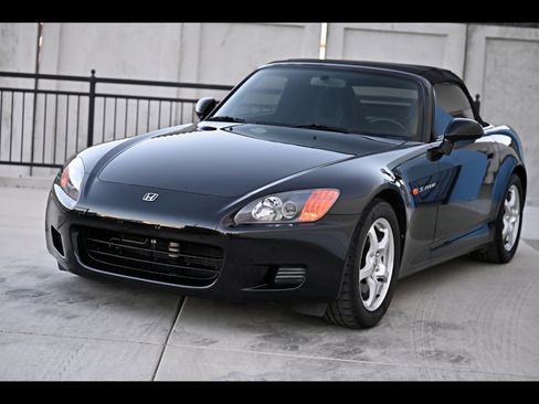 Used 2001 Honda S2000 image 1