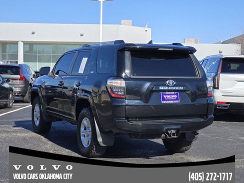 Used 2021 Toyota 4Runner SR5 image 4