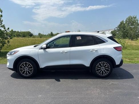 Used 2021 Ford Escape SE FWD image 8
