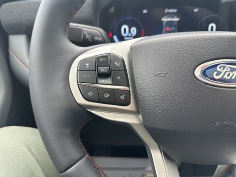 New 2026 Ford Explorer Active AWD/4WD image 39