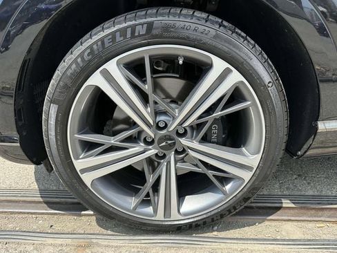 Used 2025 Genesis GV80 3.5T e-SC image 12