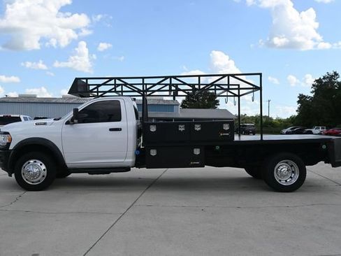 Used 2022 RAM 5500 Tradesman RWD image 5