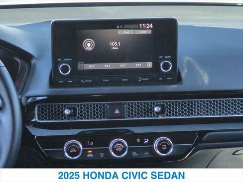 Used 2025 Honda Civic Sport image 17