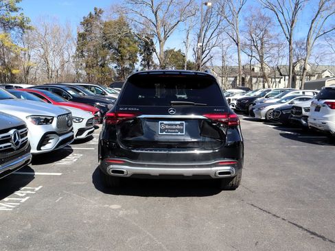 Certified 2025 Mercedes-Benz GLE 450e 4MATIC image 4
