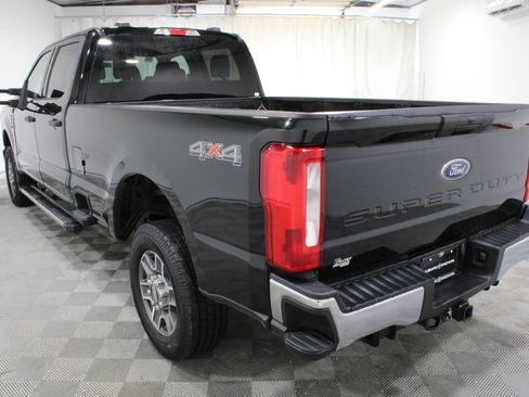 Used 2025 Ford F250 XLT AWD/4WD image 29