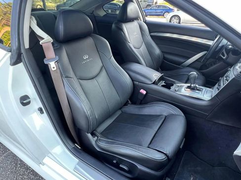 Used 2014 INFINITI Q60 Journey w/ Premium Package RWD image 33