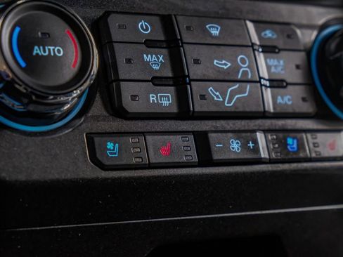 Used 2021 Ford F250 Lariat w/ Lariat Ultimate Package image 26