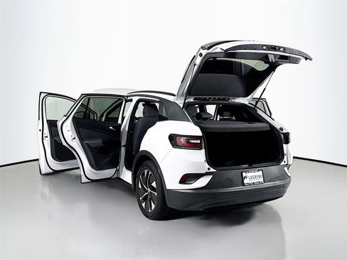 Used 2021 Volkswagen ID.4 Pro w/ ID.4 Protection Package image 25