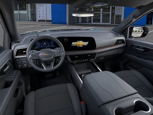 New 2026 Chevrolet Suburban LS w/ LPO, Dark Essentials Package AWD/4WD image 39