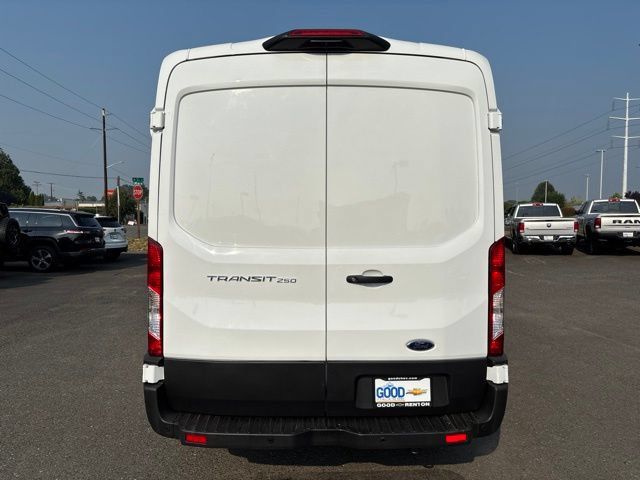 Used 2022 Ford Transit 250 Medium Roof RWD image 4
