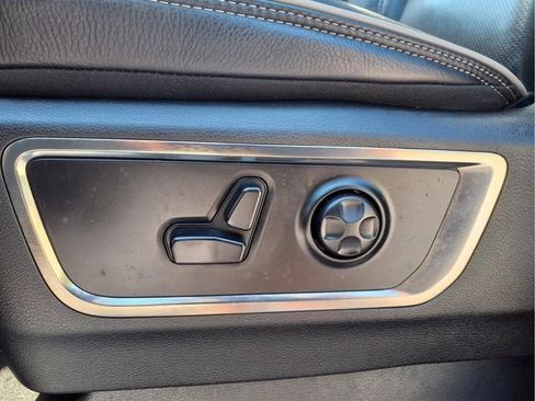 Used 2021 RAM 1500 Limited w/ Night Edition AWD/4WD image 17