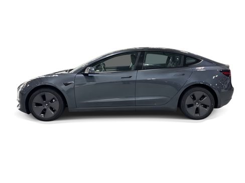 Certified 2023 Tesla Model 3 Standard Range RWD image 3
