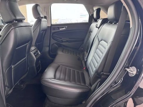 Certified 2024 Ford Edge SEL AWD/4WD image 11