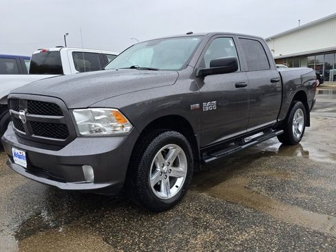Used 2018 RAM 1500 Express w/ Express Value Package image 2