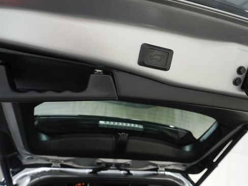 Used 2019 Toyota RAV4 XSE w/ Carpet Mat Package AWD/4WD image 7