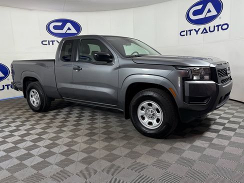 Used 2025 Nissan Frontier S image 1