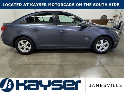 Used 2014 Chevrolet Cruze LT image 7