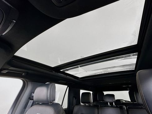 Used 2023 Ford Expedition Max Platinum image 26