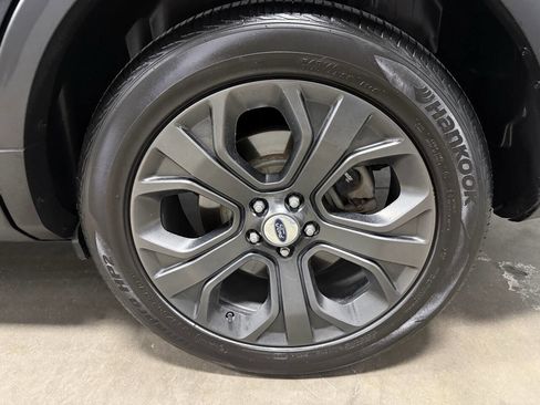 Used 2018 Ford Explorer Sport image 7