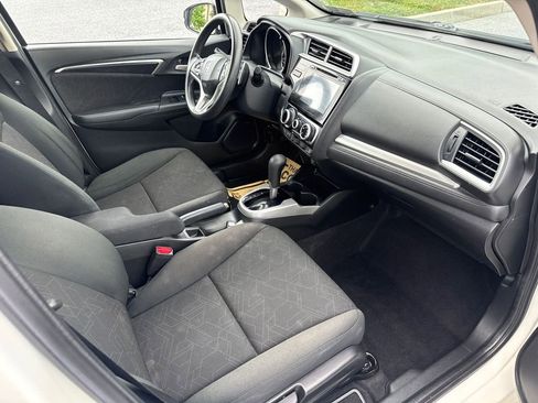 Used 2016 Honda Fit EX image 13