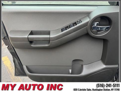 Used 2012 Nissan Xterra S image 22