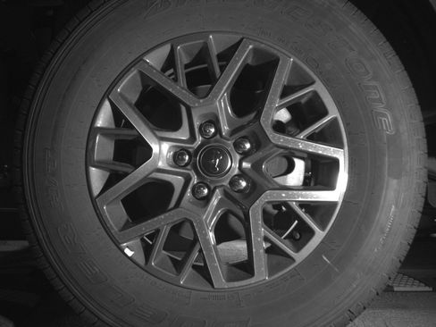 Used 2025 Jeep Wrangler Sahara image 12