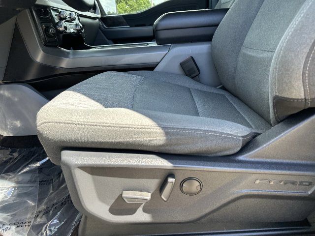 Used 2022 Ford F150 XLT w/ Equipment Group 302A High AWD/4WD image 16