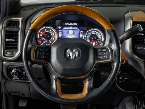 Used 2022 RAM 3500 Limited image 17