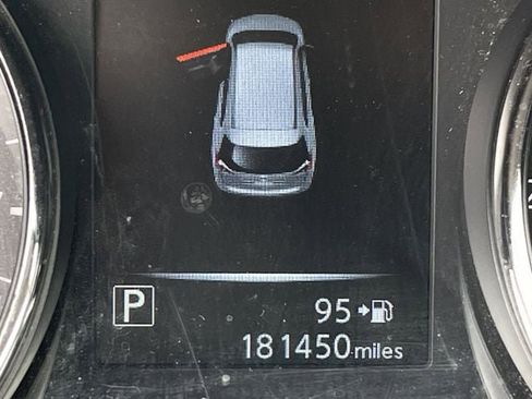Used 2017 Nissan Rogue SL FWD image 12