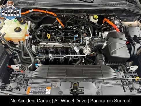 Used 2021 Ford Escape Titanium AWD/4WD image 23