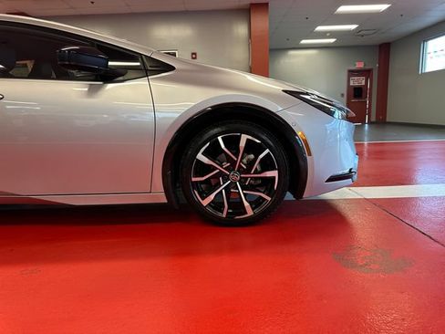 Certified 2024 Toyota Prius Prime Premium w/ Advanced Technology Package FWD image 30