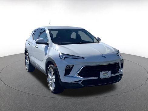 Used 2025 Buick Encore GX Preferred image 3