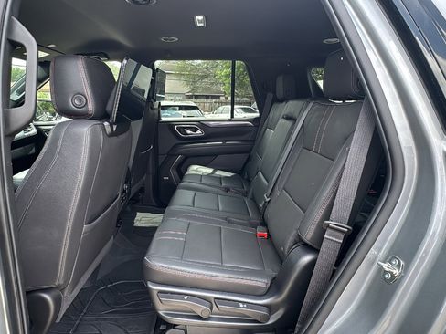 Used 2023 Chevrolet Tahoe RST w/ Luxury Package AWD/4WD image 15