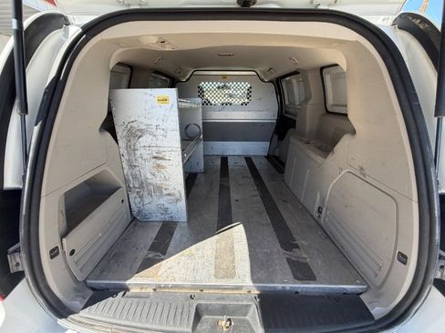 Used 2014 RAM C/V Tradesman FWD image 11