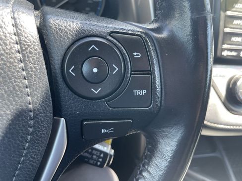 Used 2017 Toyota RAV4 XLE w/ All Weather Liner Package AWD/4WD image 3
