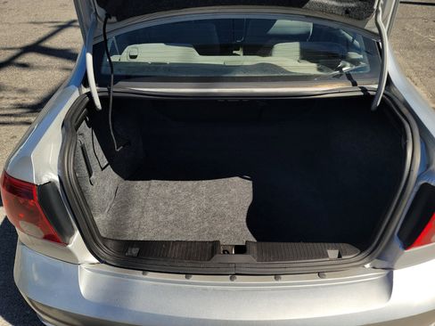 Used 2003 Saturn L-Series L200 image 22