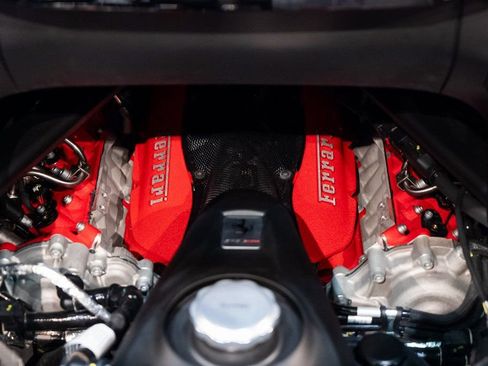 Used 2024 Ferrari SF90 Spider AWD/4WD image 19