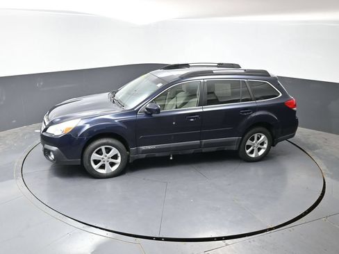 Used 2013 Subaru Outback 2.5i Premium AWD/4WD image 43