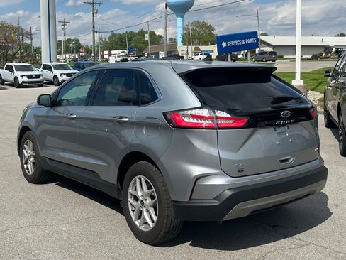 Used 2024 Ford Edge SEL w/ Convenience Package AWD/4WD image 5